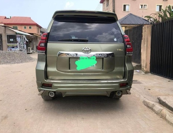 Lexus 470GX 2008 model upgraded to Toyota Prado 2023