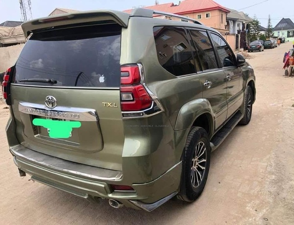 Lexus 470GX 2008 model upgraded to Toyota Prado 2023
