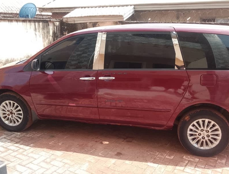 Toyota Sienna Se 2007 for Sale In Enugu image