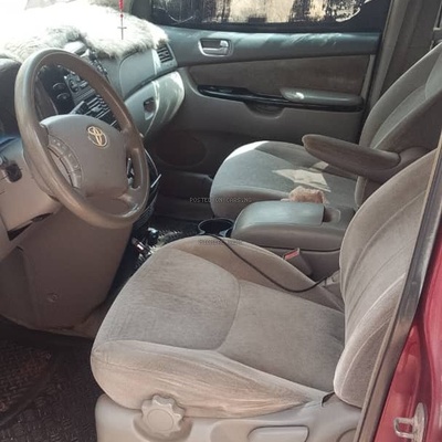 Toyota Sienna Se 2007 for Sale In Enugu