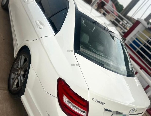 Mercedes Benz C300 2010 for Sale In Benin Edo
