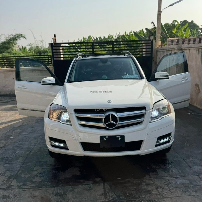 Mercedes Benz GLK 350 2012  for Sale In Edo image