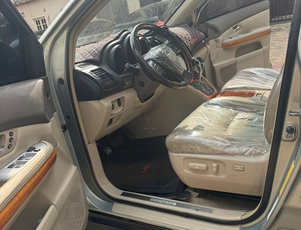 Lexus Rx330  2007 for Sale In Benin Edo State