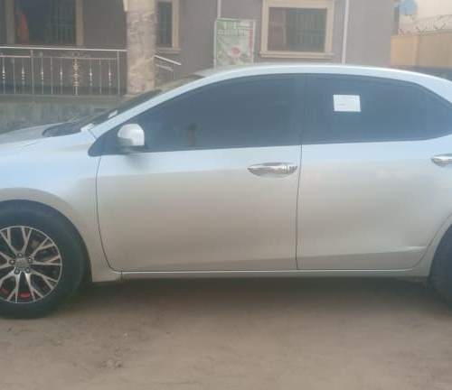 Toyota Corolla 2016 for Sale in Abuja