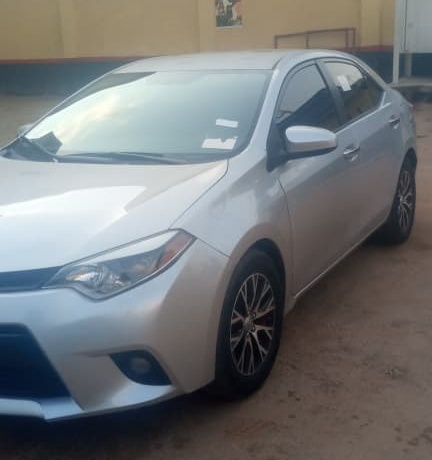 Toyota Corolla 2016 for Sale in Abuja