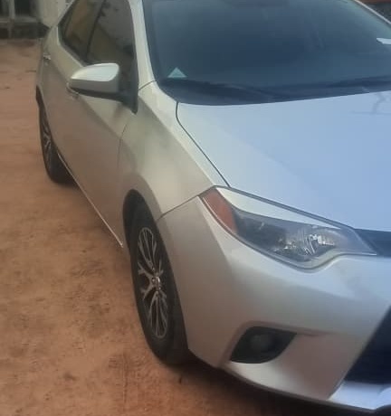 Toyota Corolla 2016 for Sale in Abuja