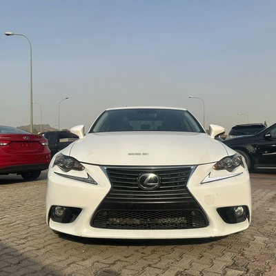 *Foreign used 2014 IS250 Lexus F-Sport 📍ABUJA*