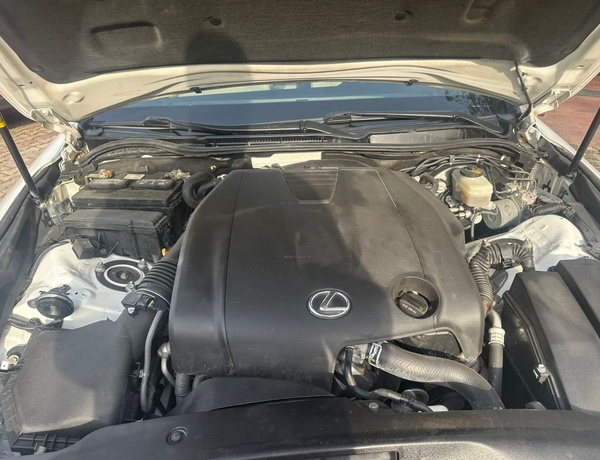 *Foreign used 2014 IS250 Lexus F-Sport 📍ABUJA*