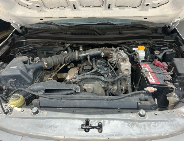 Mitsubishi L200 pick-up, 2016 model for Sale In Lagos