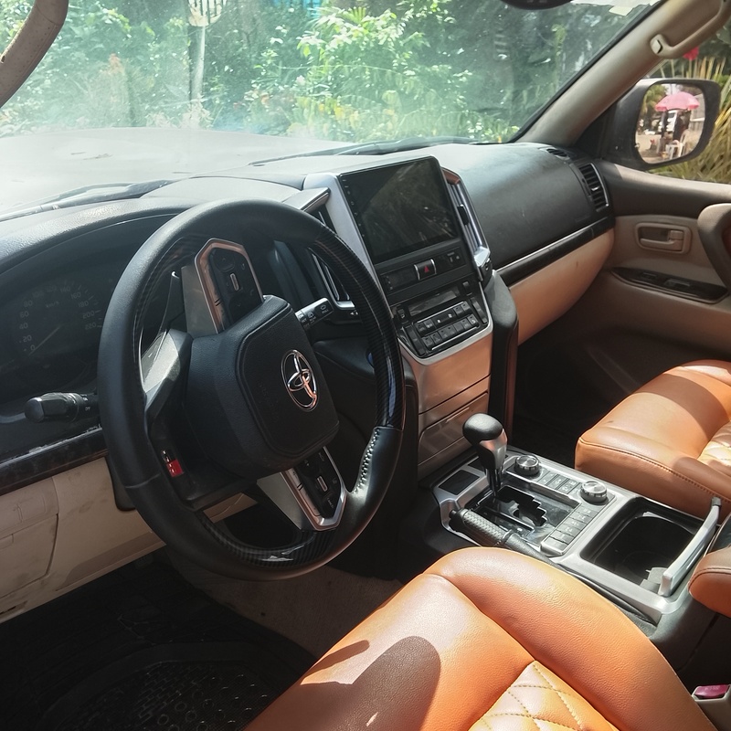 Toyota Land Cruiser Jeep 2000 Upgraded to 2023 image