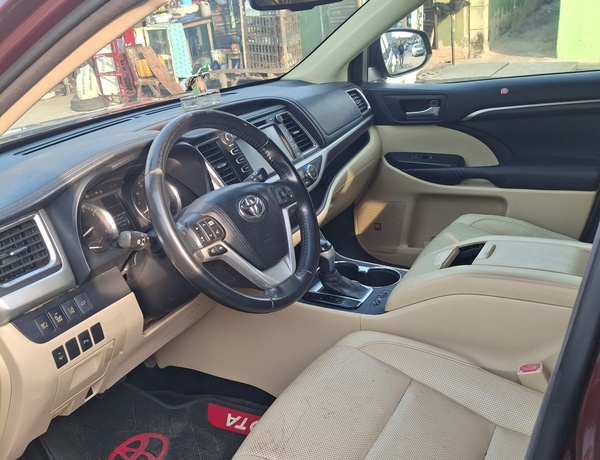 Toyota Highlander 2015 Limited Edition for Sale In Lagos