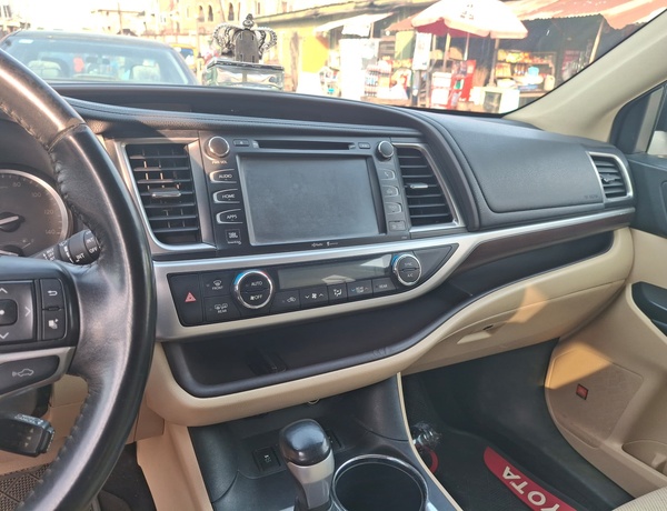 Toyota Highlander 2015 Limited Edition for Sale In Lagos