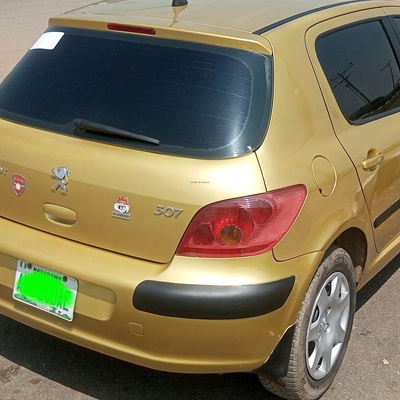 PEUGEOT 307 2009 IN ABUJA FOR SALE