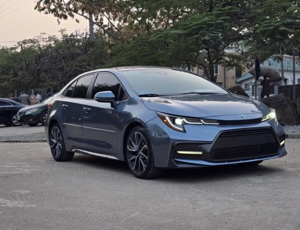 FOREIGN USED TOYOTA COROLLA 2020 MODEL FOR SALE IN ABUJA