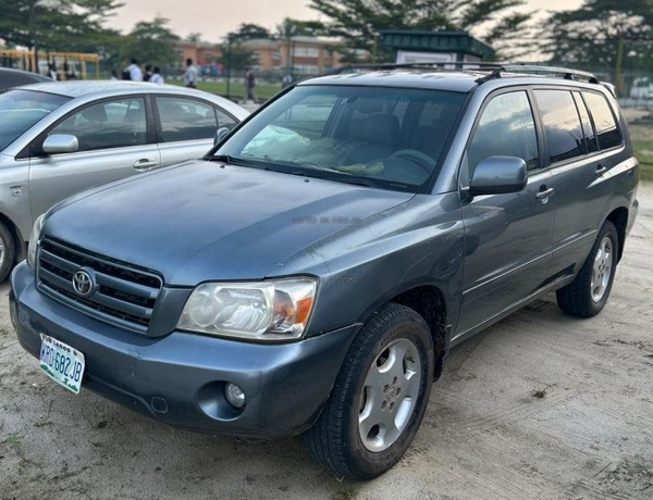 Toyota Highlander 2004 for Sale In Ajah Lagos