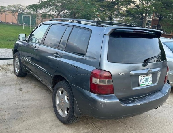 Toyota Highlander 2004 for Sale In Ajah Lagos