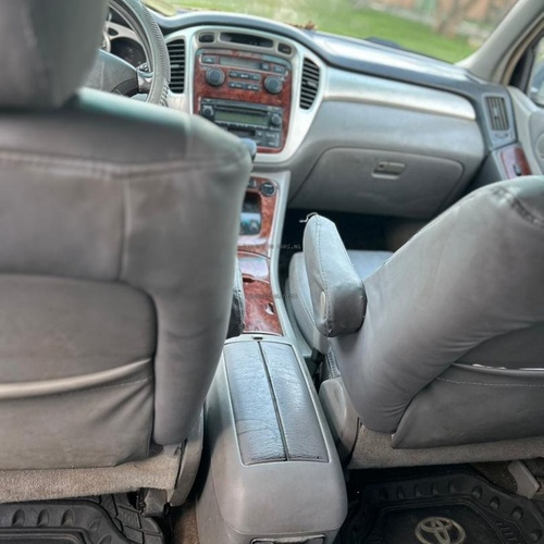 Toyota Highlander 2004 for Sale In Ajah Lagos