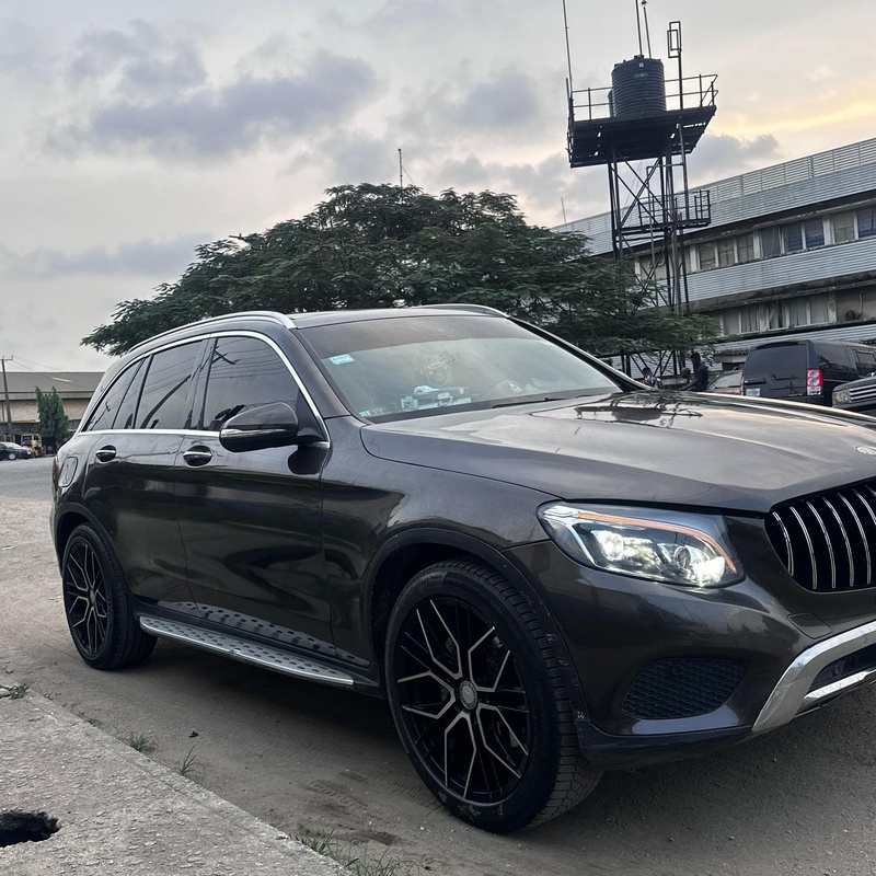 Mercedes Benz GLC300 2017 for Sale In Lagos image