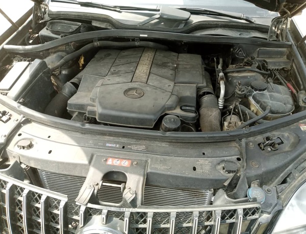 2006 SUV Mercedes Benz ML500 for Sale In Lagos