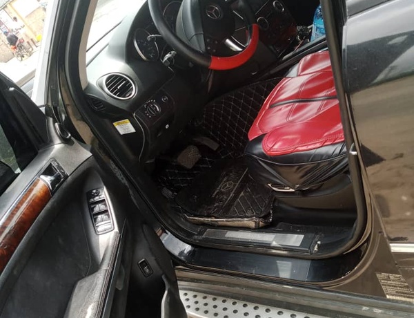 2006 SUV Mercedes Benz ML500 for Sale In Lagos