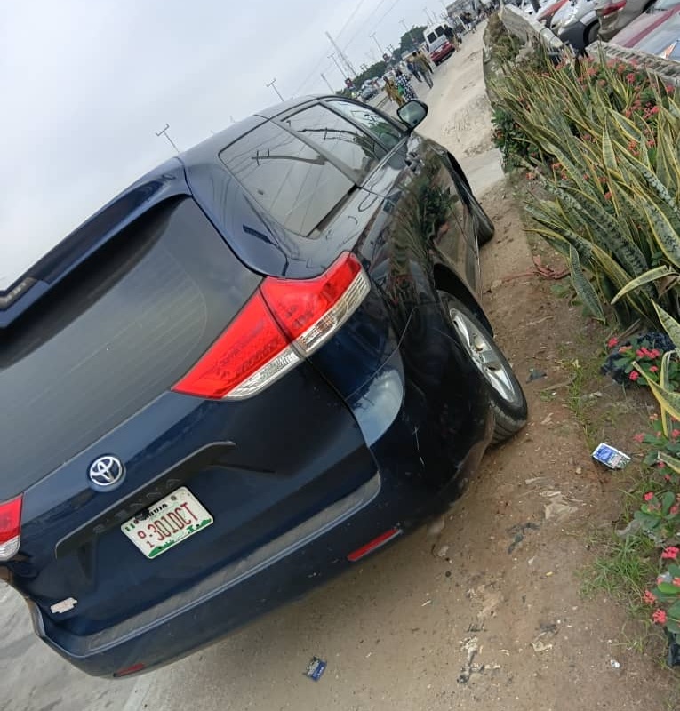 Toyota Sienna 2012 for Sale In Lagos image