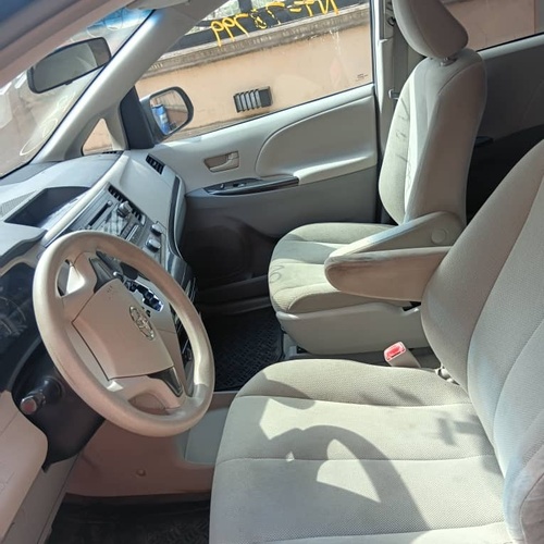 Toyota Sienna 2012 for Sale In Lagos