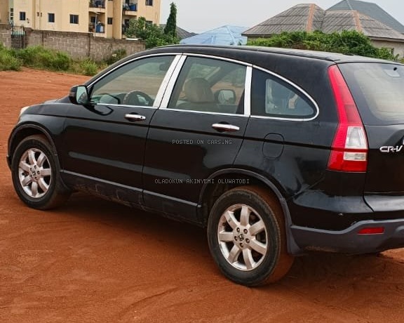 HONDA CR-V 2009 MODEL FOR SALE IN IKORODU LAGOS