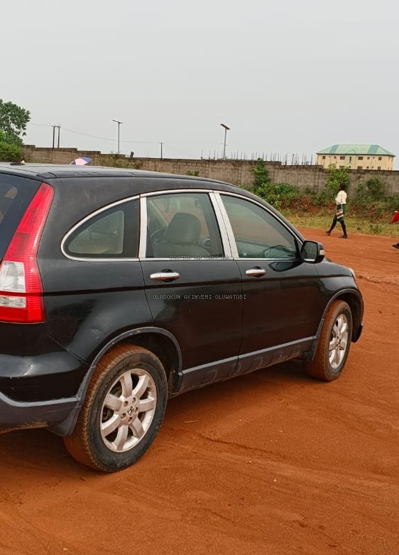 HONDA CR-V 2009 MODEL FOR SALE IN IKORODU LAGOS image