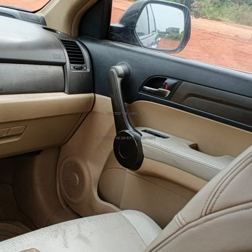 HONDA CR-V 2009 MODEL FOR SALE IN IKORODU LAGOS