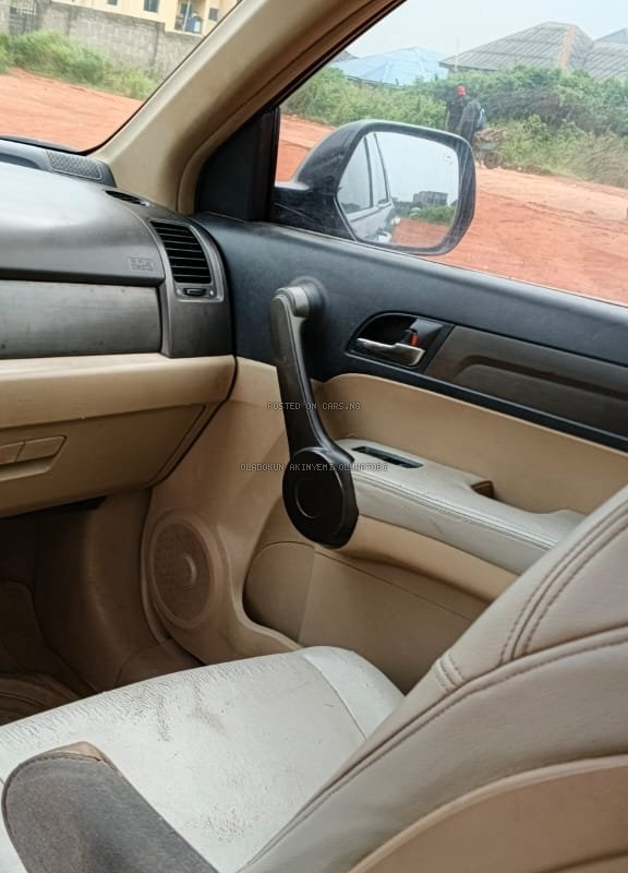 HONDA CR-V 2009 MODEL FOR SALE IN IKORODU LAGOS image