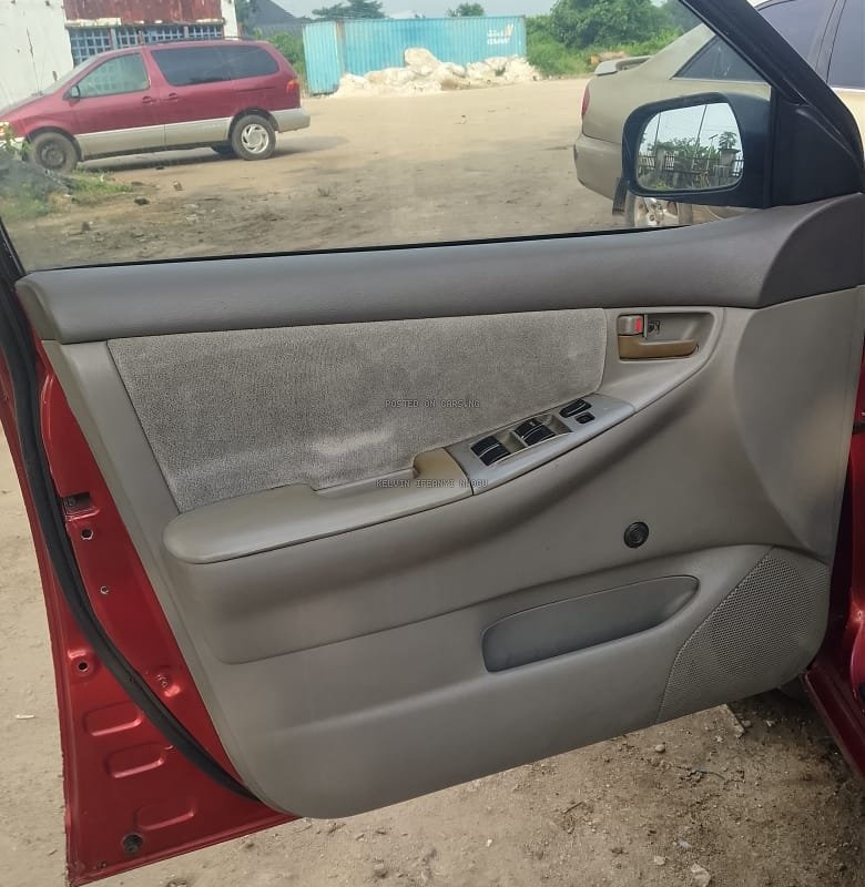 Toyota Corolla 2004 Nigerian used for Sale In Lagos image