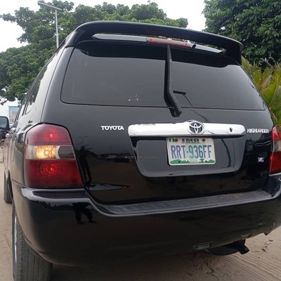 Toyota Highlander 2002 model for Sale In Rivers