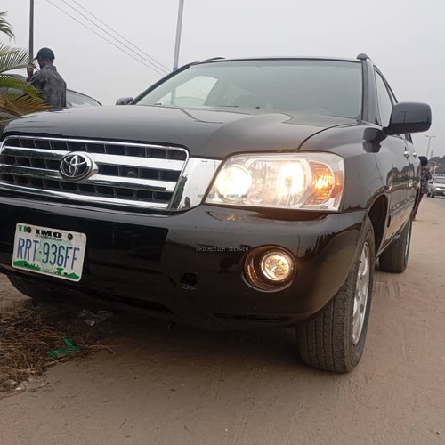Toyota Highlander 2002 model for Sale In Rivers