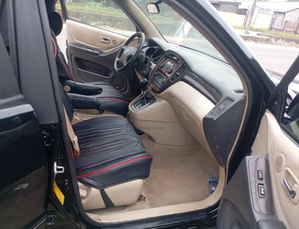 Toyota Highlander 2002 model for Sale In Rivers