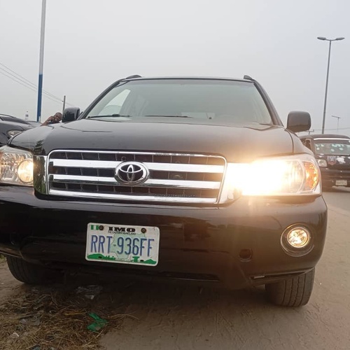 Toyota Highlander 2002 model for Sale In Rivers