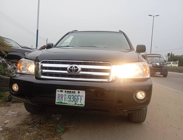 Toyota Highlander 2002 model for Sale In Rivers