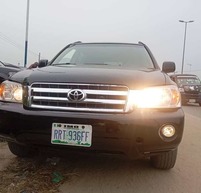 Toyota Highlander 2002 model for Sale In Rivers image