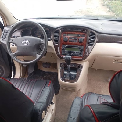 Toyota Highlander 2002 model for Sale In Rivers