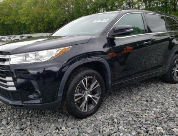 TOYOTA HIGHLANDER 2017 FOR SALE IN LAGOS