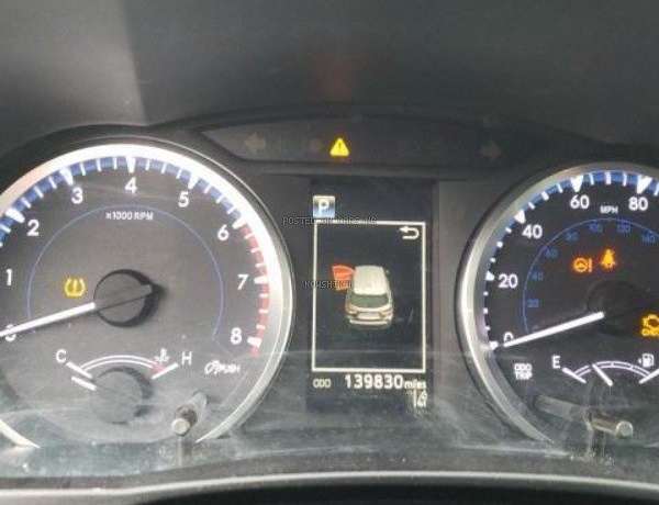 TOYOTA HIGHLANDER 2017 FOR SALE IN LAGOS