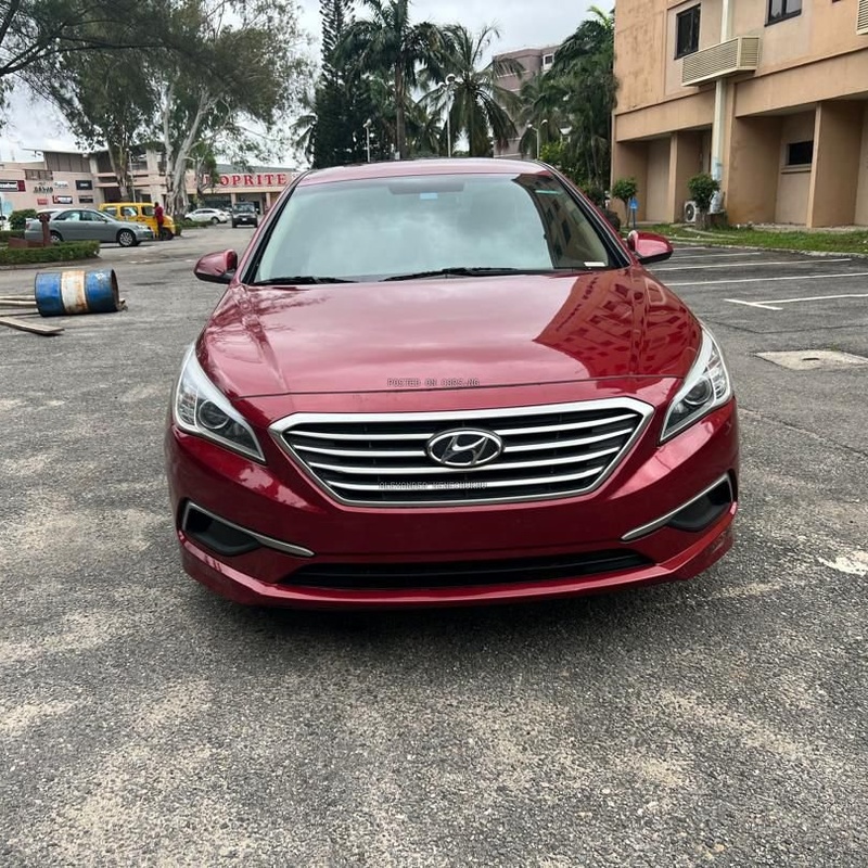 FOREIGN USED  HYUNDIA SONATA *2016* FOR SALE IN LAGOS image