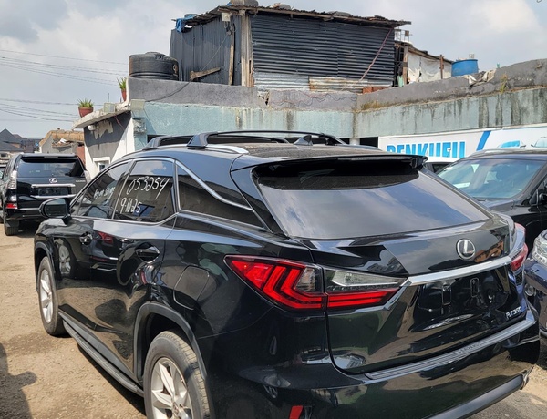 Foreign Used Lexus RX 350 2017 for Sale In Lagos