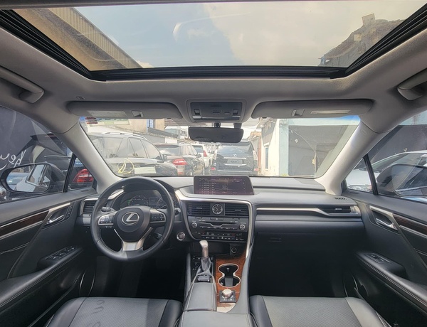 Foreign Used Lexus RX 350 2017 for Sale In Lagos