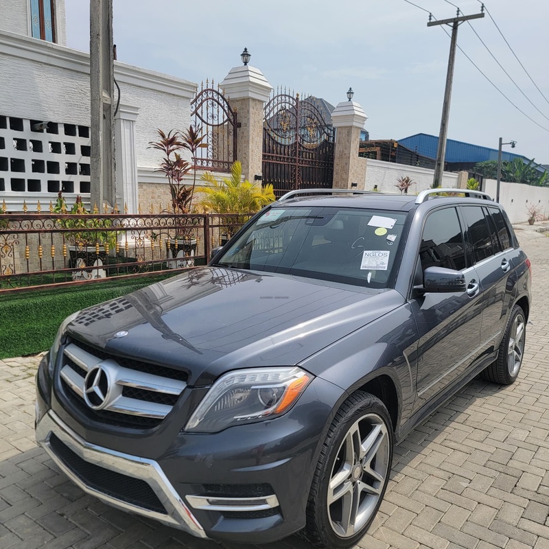 Foreign Used Mercedez Benz Glk350 2014 with AMG RIM for Sale In Lagos image