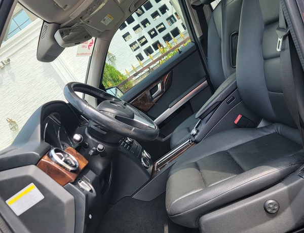 Foreign Used Mercedez Benz Glk350 2014 with AMG RIM for Sale In Lagos