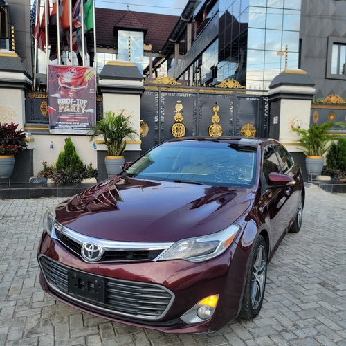 Toyota Avalon 2013 XLE For Sale In Lagos
