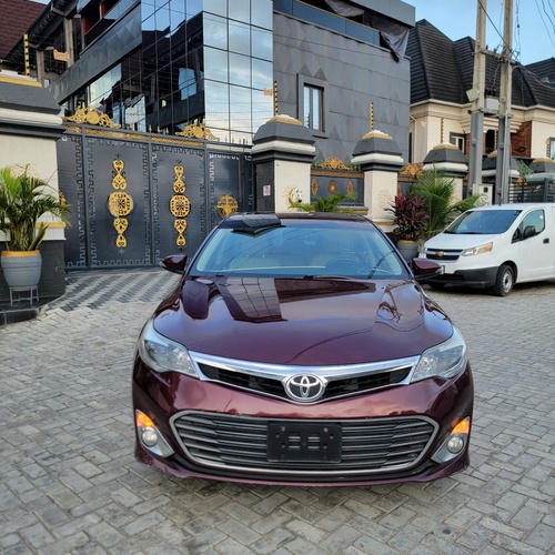 Toyota Avalon 2013 XLE For Sale In Lagos
