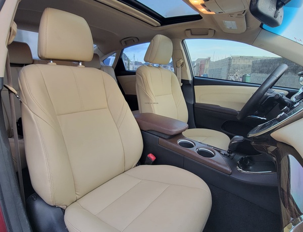 Toyota Avalon 2013 XLE For Sale In Lagos