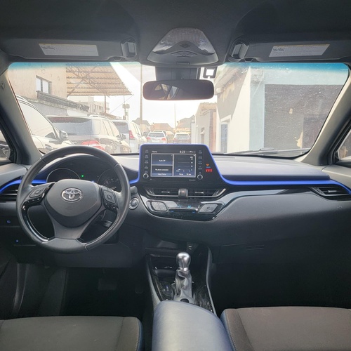 Foreign Used Toyoya CHR SE 2020 for Sale In Lagos