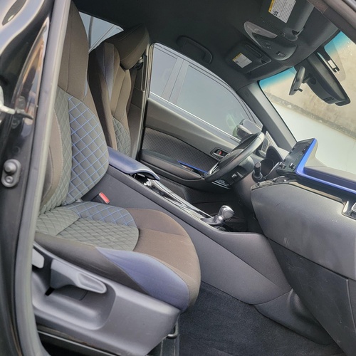 Foreign Used Toyoya CHR SE 2020 for Sale In Lagos